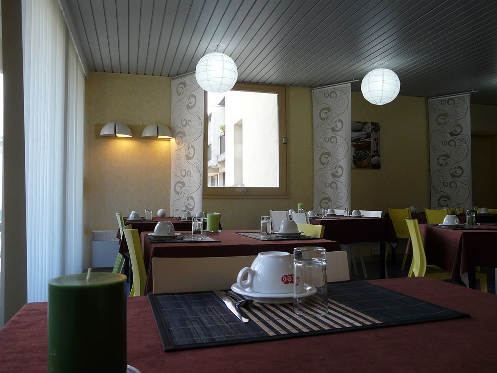 Brit Hotel Du Ban Chaudes-Aigues Exterior foto